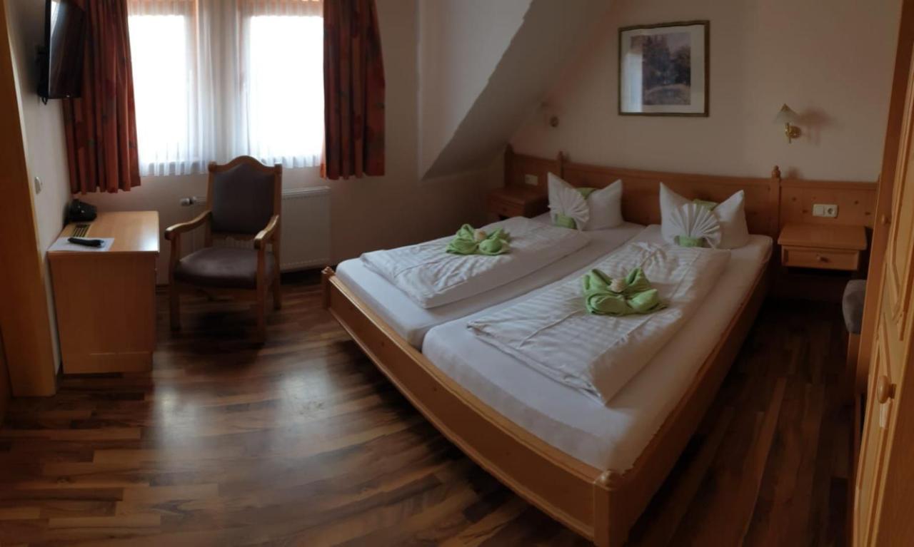 Hotel Igelstadt Fürstenberg Buitenkant foto