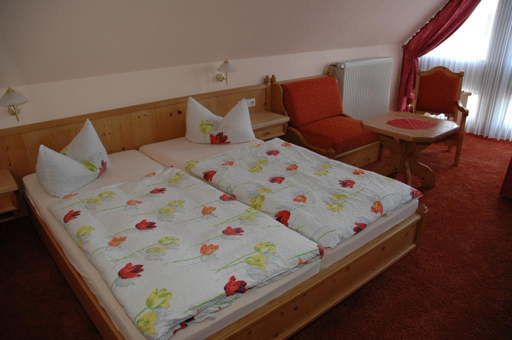 Hotel Igelstadt Fürstenberg Buitenkant foto